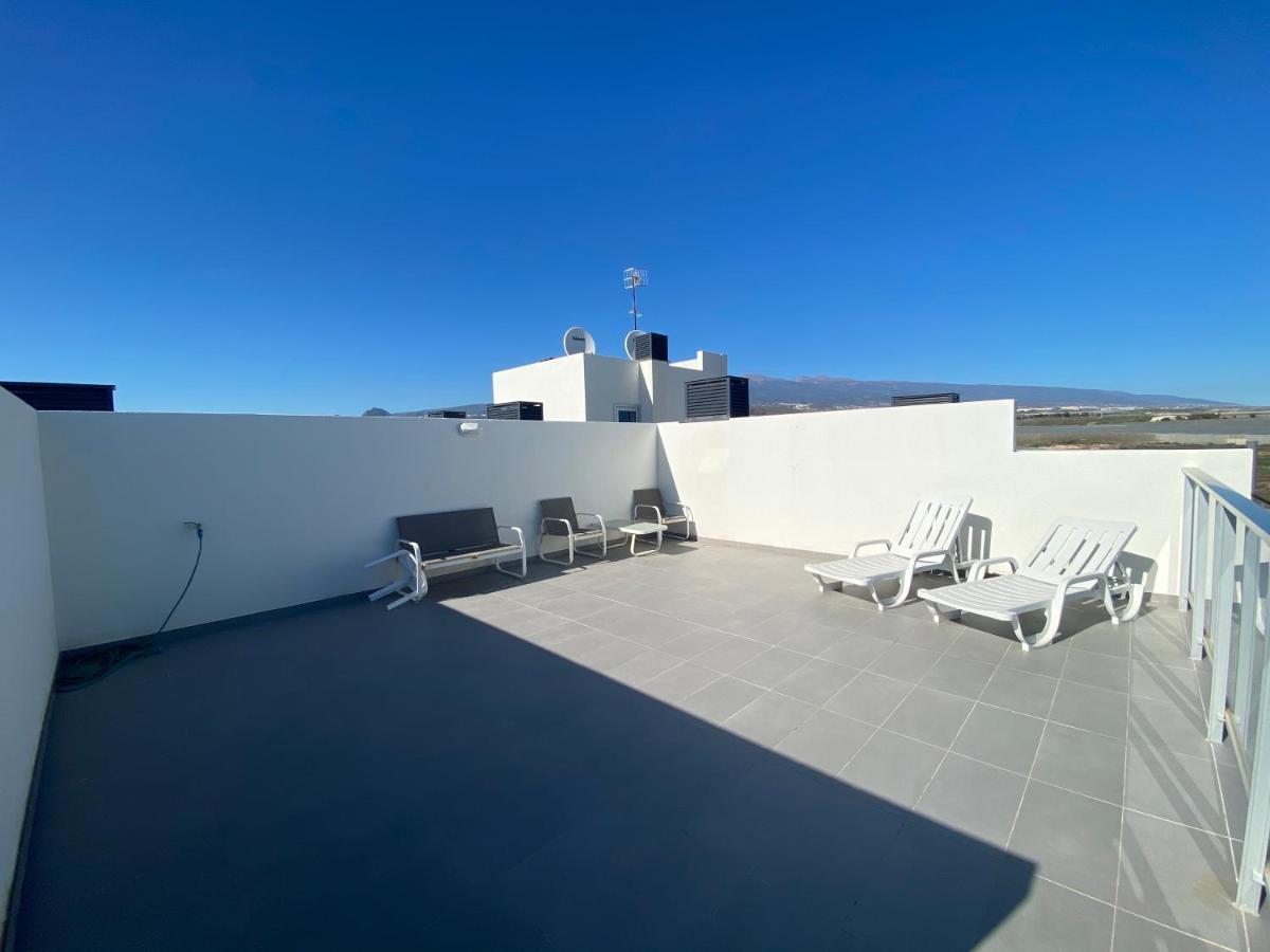 New And Cosy Apartment - 4 Min Walk From The Beach - La Tejita - El Medano Granadilla De Abona Bagian luar foto